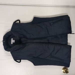Liz Claiborne navy quilted vest, size Large